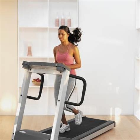 Treadmill Exercises For A Flat Stomach Woman