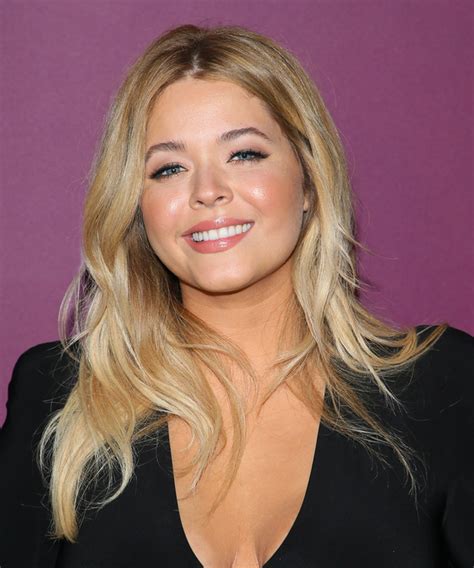 who is sasha pieterse and what are some candid photos of