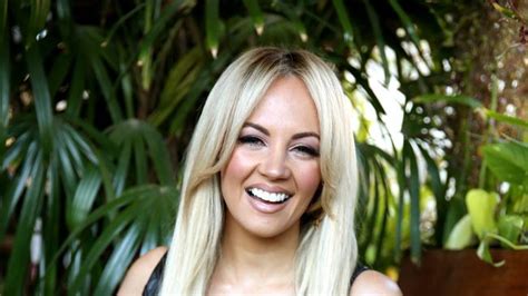 Singer Samantha Jade Is Working On New ‘traditional’ Album — And A Tan
