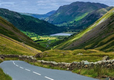 7 Best Driving Roads In The Uk