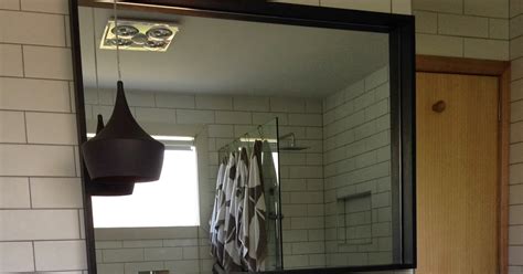 hello from tassie retro house bathroom