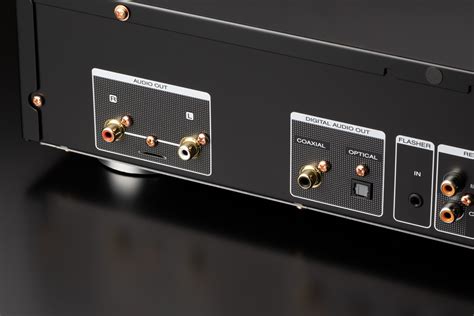 marantz introduces  entry level integrated amp  cd player criticreviewercom