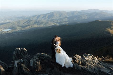 ultimate guide  shenandoah national park weddings elopements