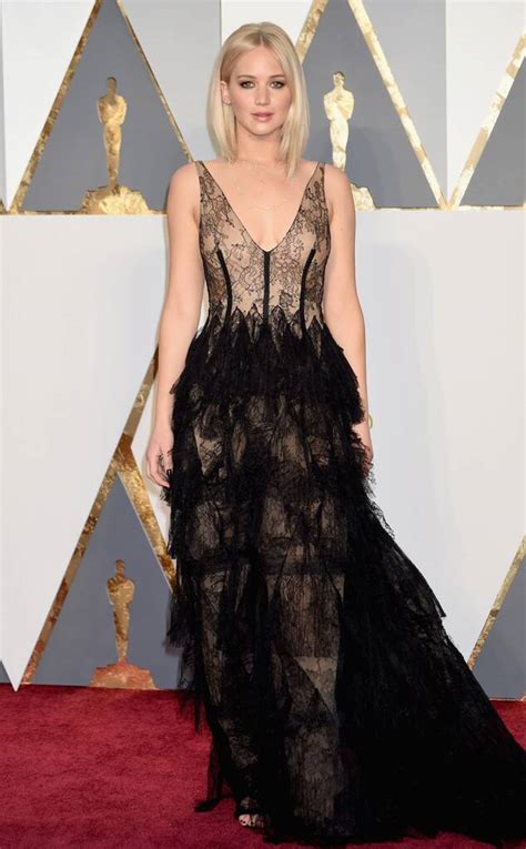 Jennifer Lawrence Looks Absolutely Lovely In Lace At The