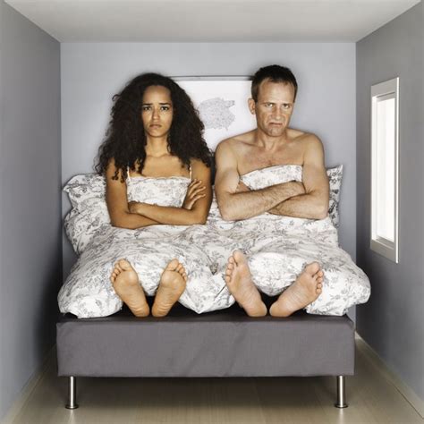 these 13 happy couples sleep in separate beds here s why huffpost