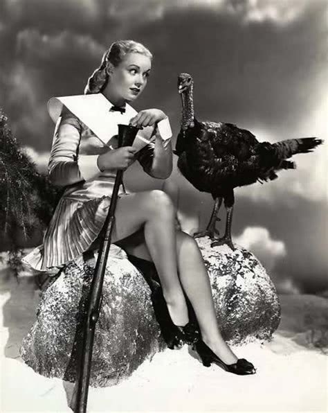a vintage pin up guide to a happy thanksgiving flashbak