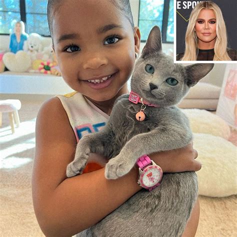 khloé kardashian shares sweet photos of daughter true s new cat