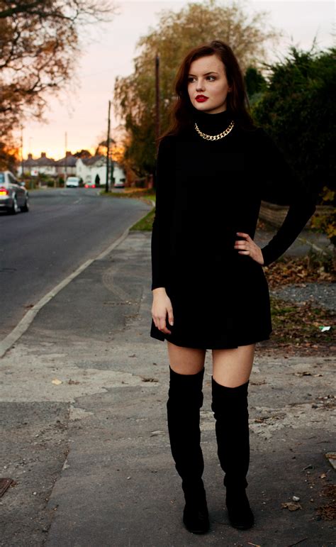 swingy black and over the knees ootd joli house