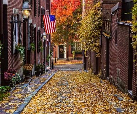 acorn street  boston ranked   worlds  beautiful