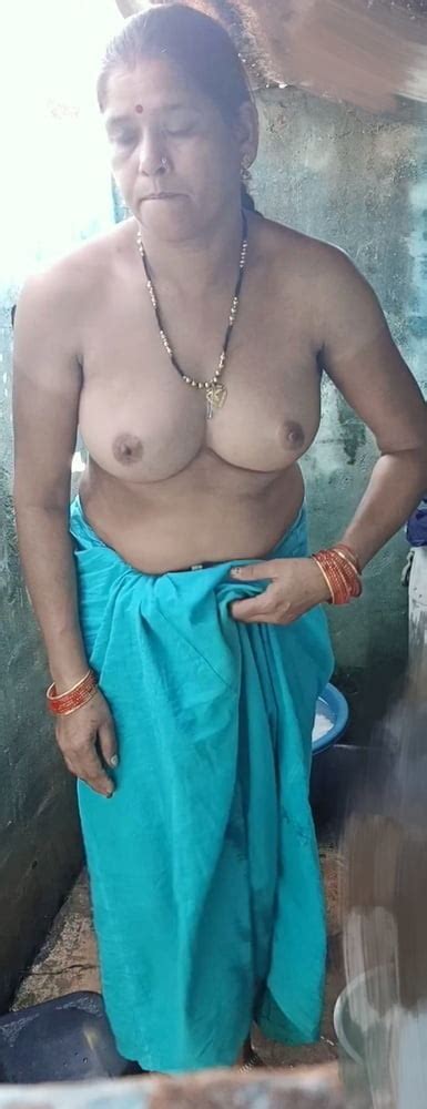 Desi Aunty Caught Nude Bathing Hidden 34 Pics Xhamster