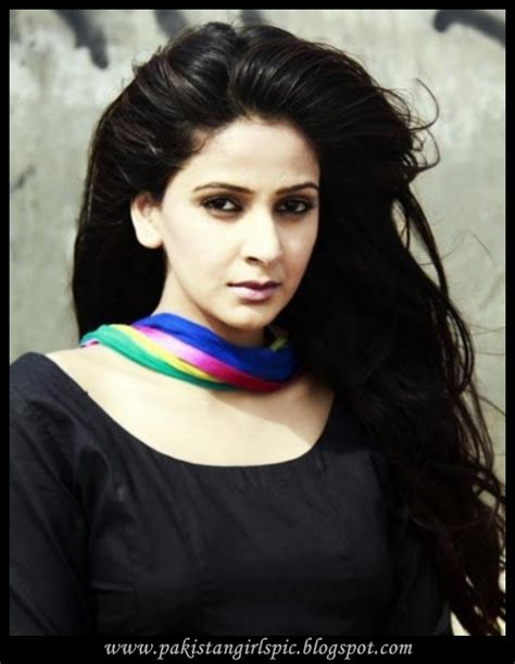 india girls hot photos saba qamar dramas actress pictures