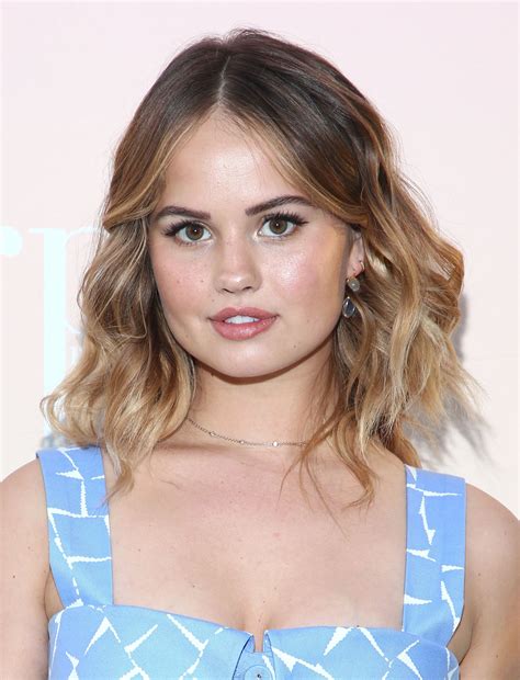 hairstyles for a round face 20 sublime styles that will