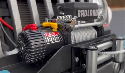 badland zxr  lb winch review  jeep jeep runner
