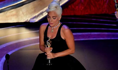 lady gaga wins first oscar for shallow from a star is born