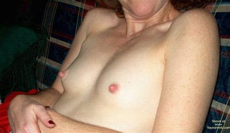 wife s 34a breasts february 2004 voyeur web