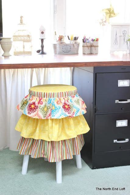 ruffled slipcover tutorial for a stool i want some of these in my house easy step by step