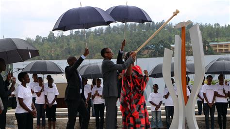 rwanda remembers  genocide  killed