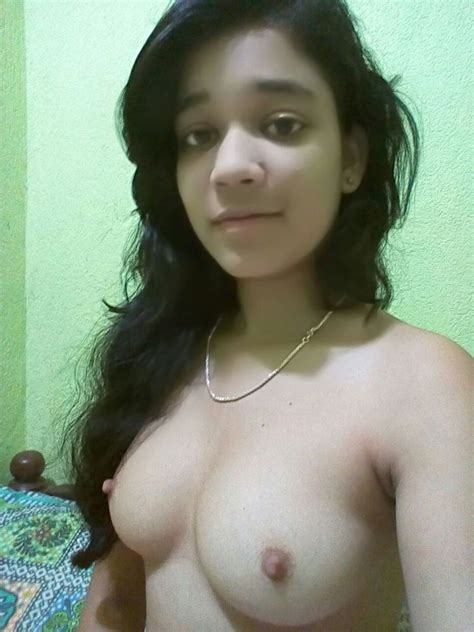 sweet indian teen showing cute boobs selfies indian nude