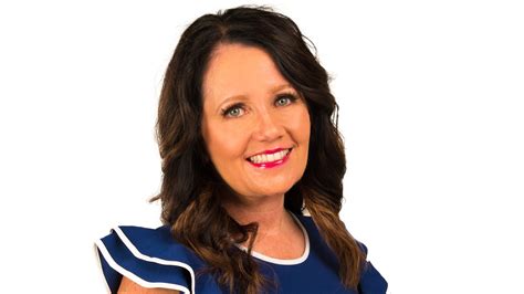 Meteorologist Community Salutes Wthrs Kelly Green As She Signs Off