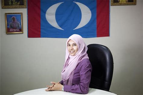 Malaysia Anwar Ibrahims Daughter Expected To Go Far