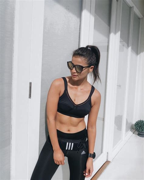 35 Sexy Photos Of Anne Curtis That Will Make Your Holidays Hotter Abs