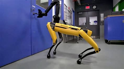 Boston Dynamics Présente Un Robot Qui Ouvre Les Portes Tech Time