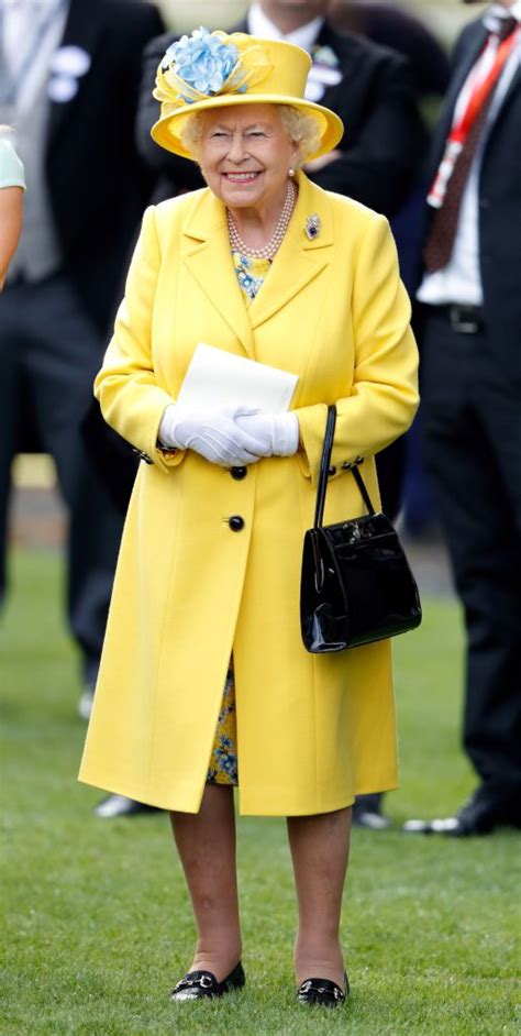 what does queen elizabeth ii do with her old clothes
