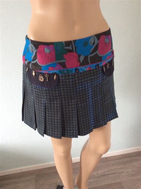 custo barcelona mini skirt vintage retro style  etsy