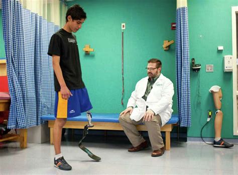 Prosthesis Lets Teen Amputee To Run Again