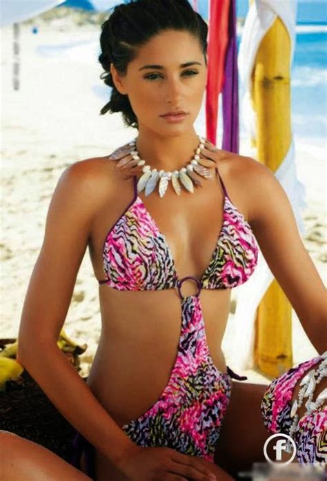 sexiest women in bikinis nargis fakhri