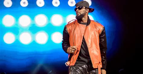 r kelly charged with ten counts of aggravated criminal