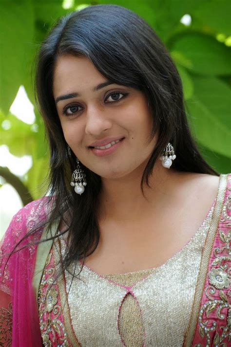 Mallu Actress Nikitha Cute Pictures Mallu Actress Photo Mallu Aunty