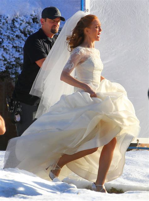 [pic] ‘glee’ Wedding — Emma Pillsbury Is A Runaway Bride