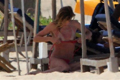 doutzen kroes topless paparazzi pics — super model showed her tits