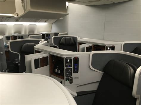 american airlines boeing  business class seats