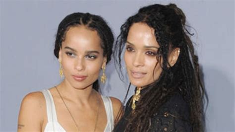 zoe kravitz and mom lisa bonet have identical style star in a calvin