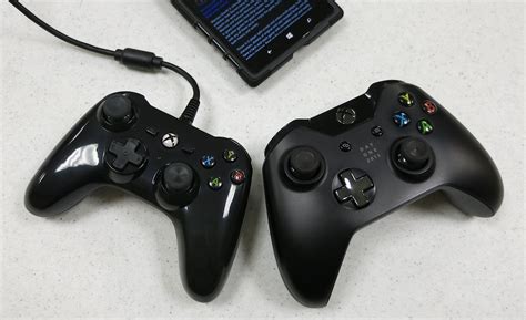 xbox  mini series controller review big performance   small