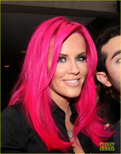 Jenny Mccarthy Dyes Her Hair Hot Pink See Her New Look Photo