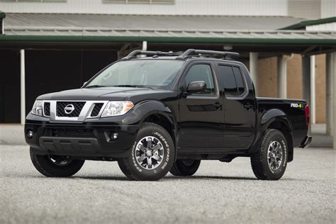 nissan frontier pro     pro  road xtreme