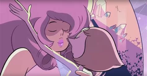 Cartoon Network Defends Decision To Censor Same Sex Romance In Steven