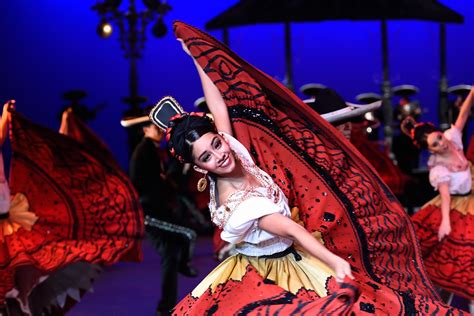 Ballet Folklórico De México De Amalia Hernández – Ums – University