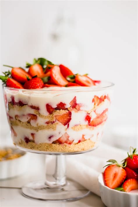 dessert aux fraises facile  rapide  recettes delicieuses  variees