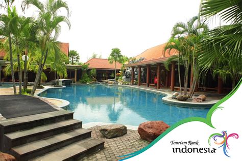 rekomendasi lokawisata kolam renang  yogyakarta   kamu