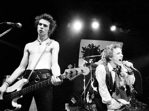 Sex Pistols Sid Vicious John Lydon Stage Punk Rock Band