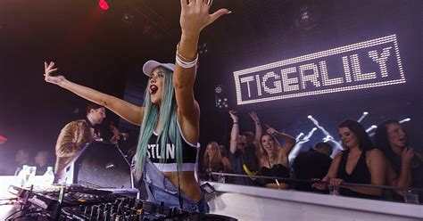 australian dj tigerlily responded to her nude snapchat leak by donating