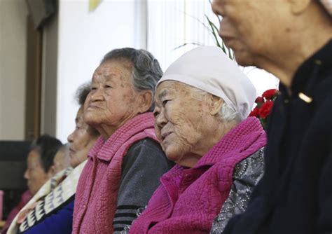 Japan Apologises To Women Forced To Be Sex Slaves For Wwii