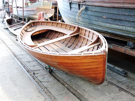 turks auction   missing  small wooden boat bargains