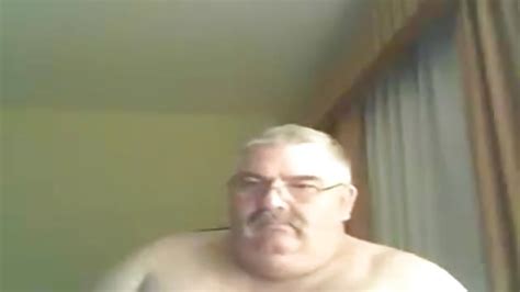 older chunky guy wanks on cam porndroids