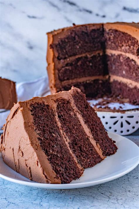 chocolate cake recipe  buttermilk santa benavidez