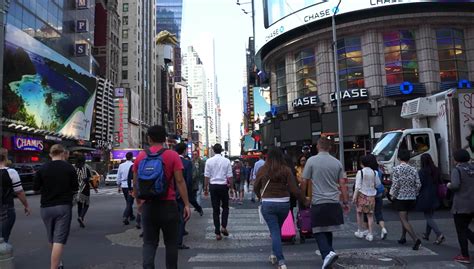 people   york city stock video footage vidsplaycom